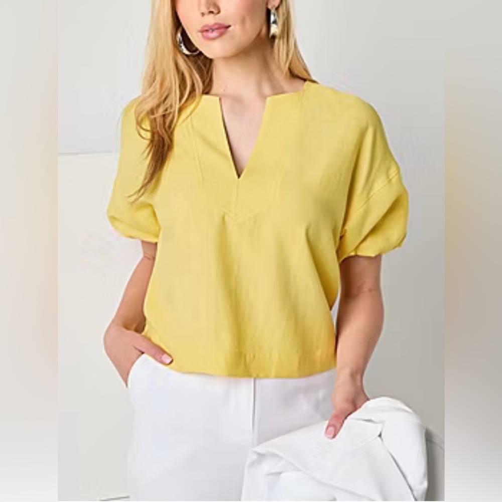 Worthington Butter Yellow Blouse
